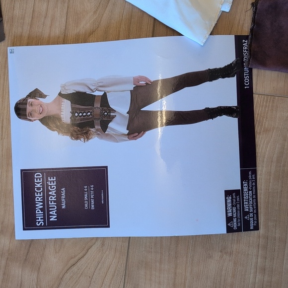 Girl's 4-6 Shipwrecked pirate costume - Picture 2 of 7